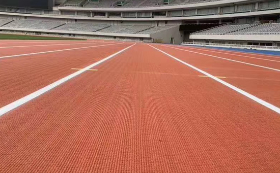 經過塑膠跑道施工工藝步驟詳情介紹