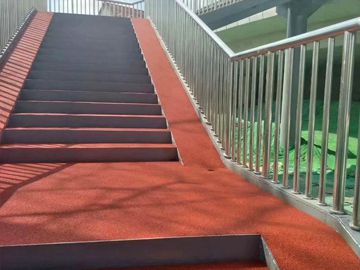 北京塑膠跑道施工工程案例之海淀安翔橋地面鋪設